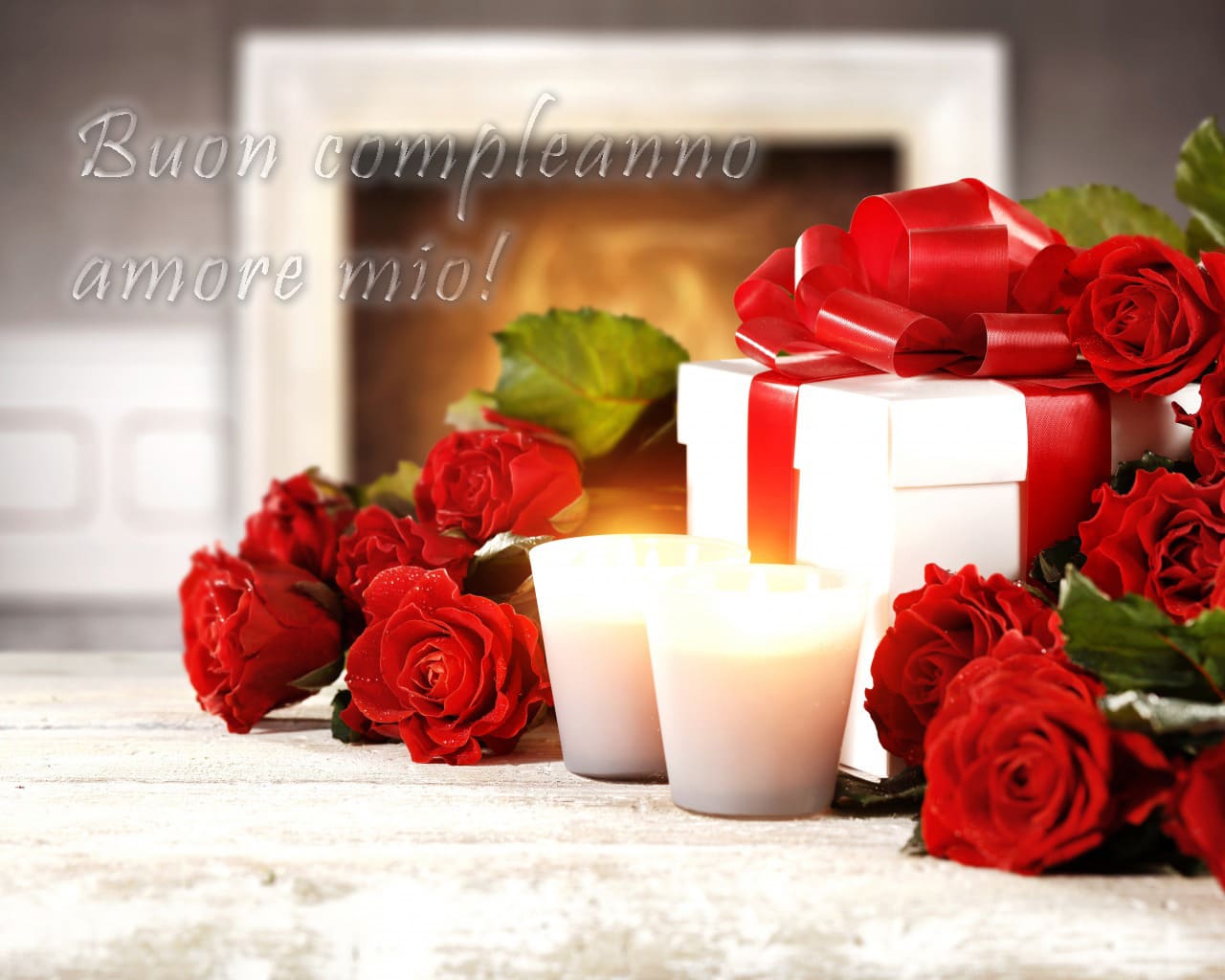 Decorazioni Con Palloncini E Una Candela Di Buon Compleanno Con Il Numero  53 Per Una Donna. Auguri Di Buon Compleanno in Fiori Ros Immagine Stock -  Immagine di compleanno, felice: 246688871