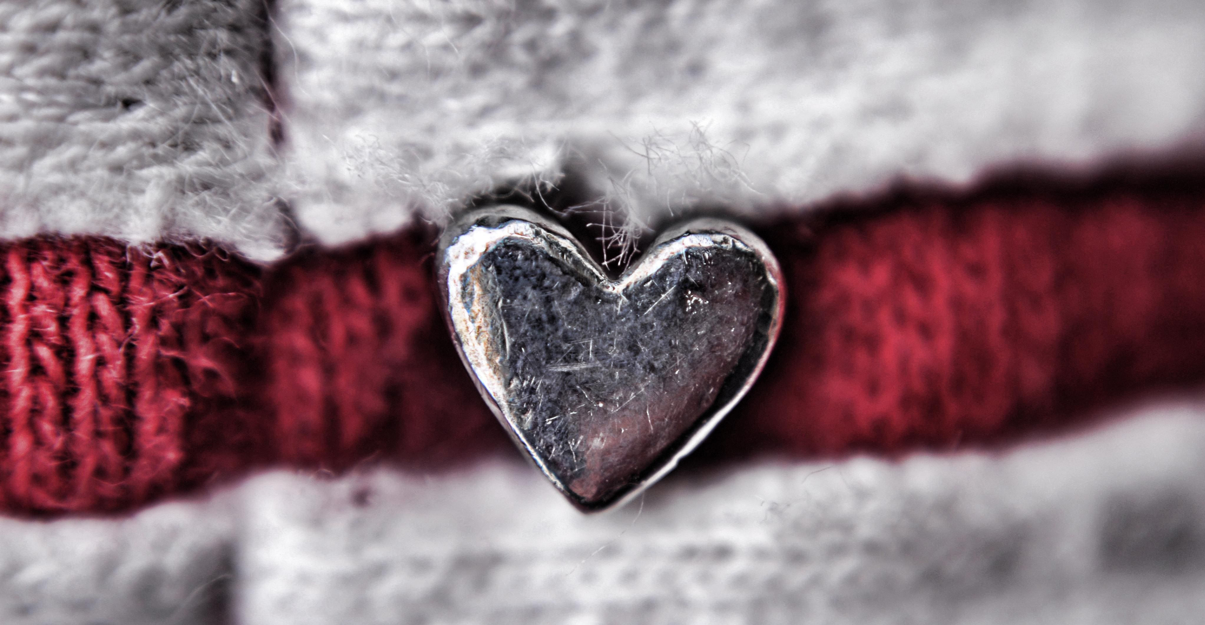 Beautiful Images of Hearts - 240 High-Quality Photos for Free